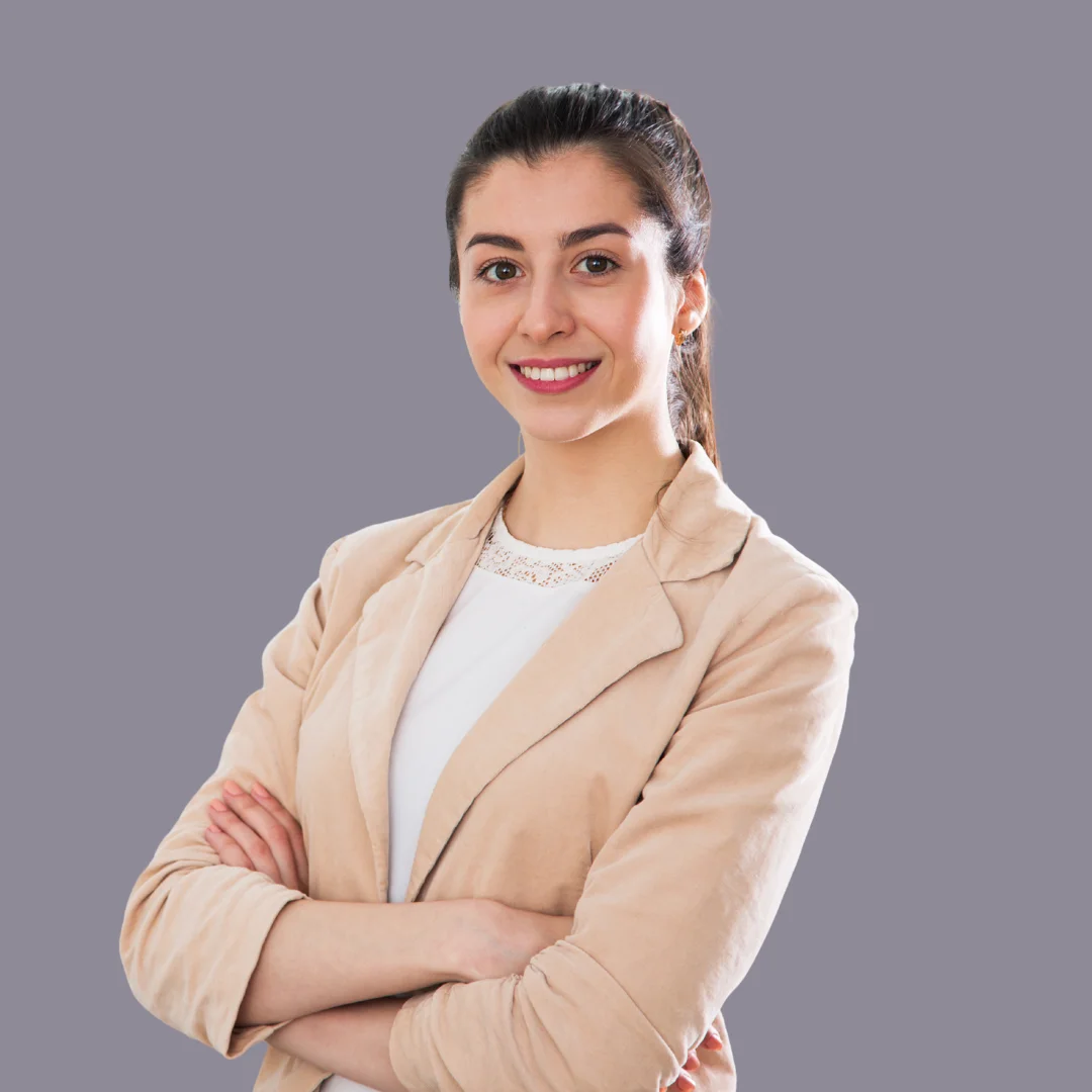 Evelyn Blake - Delta Executor Expert Reviewer and Roblox Script Specialist